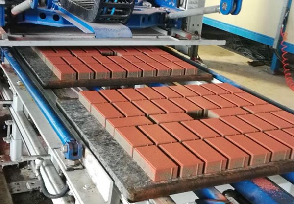 Gmt Brick Pallet